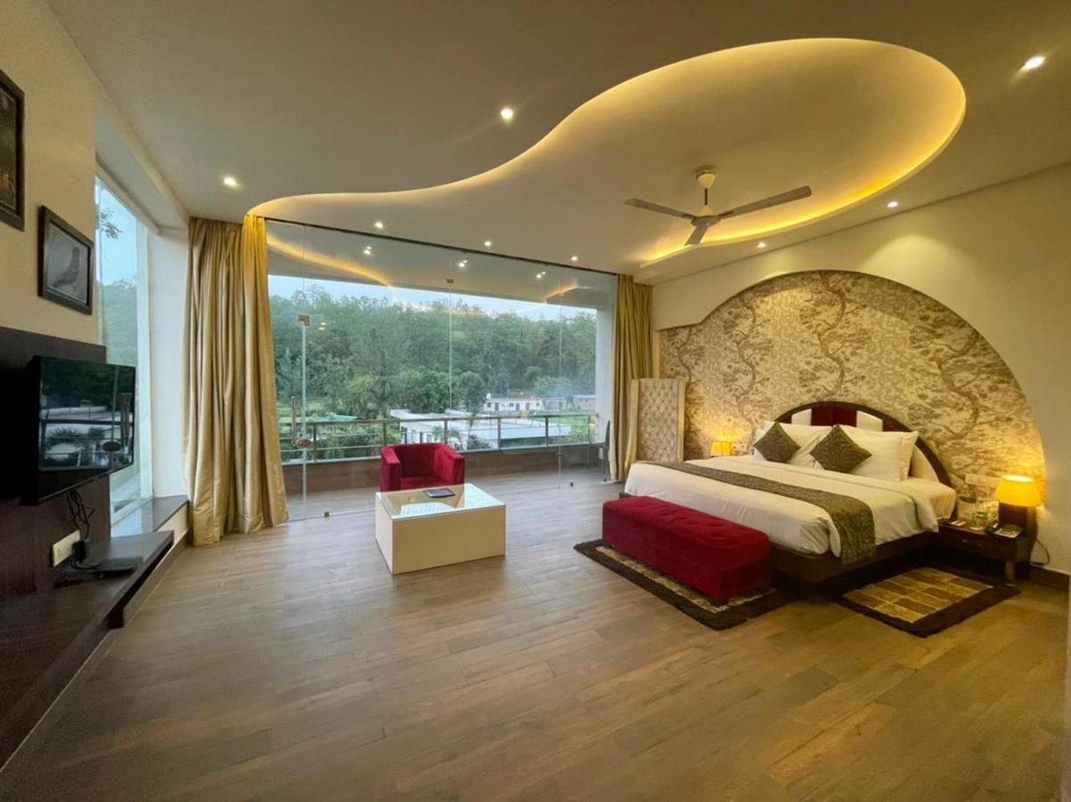 Winsome Resort & Spa Corbett Rāmnagar Exterior foto